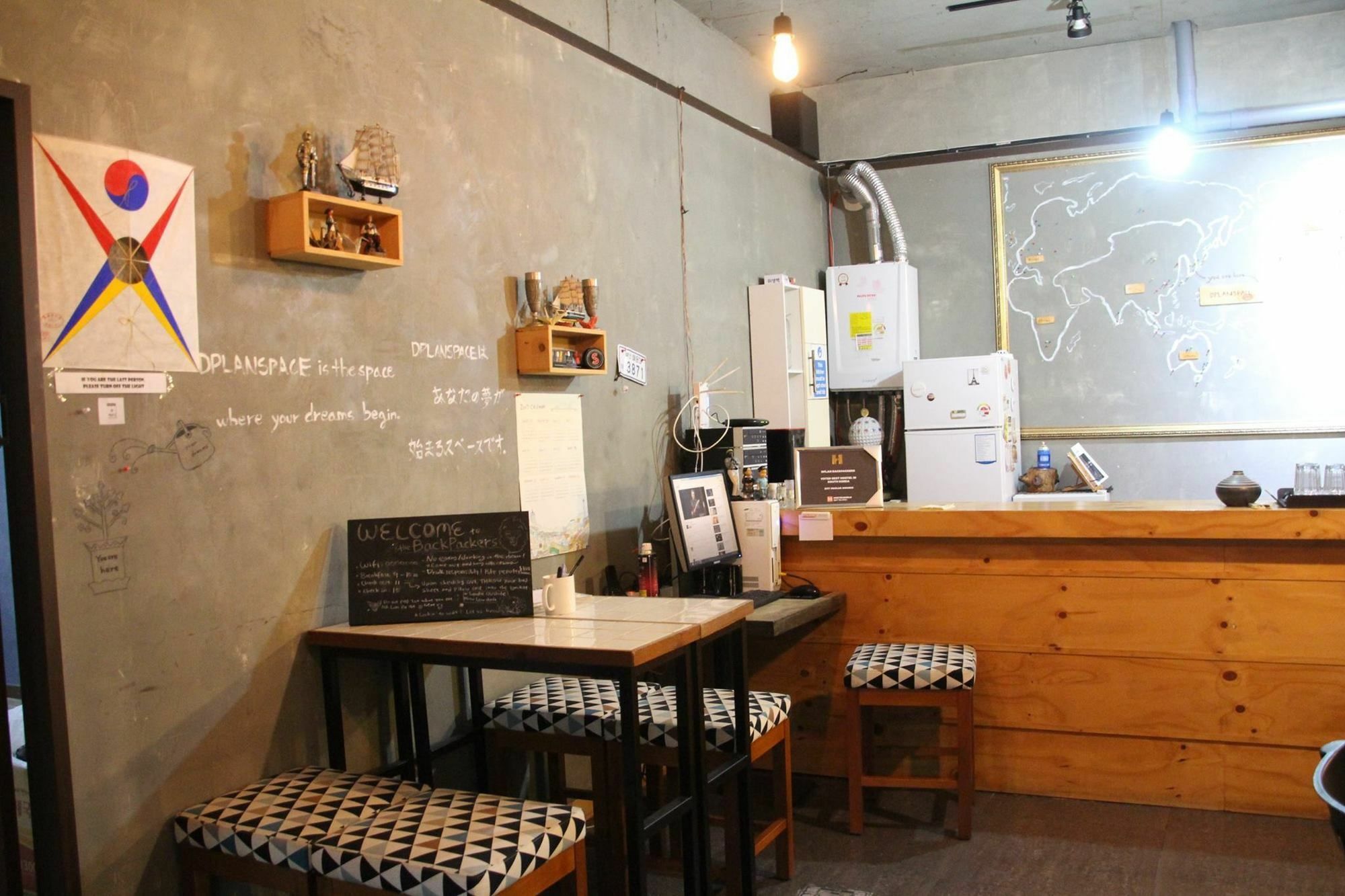 Backpackers' House Hotel Busan Exterior foto