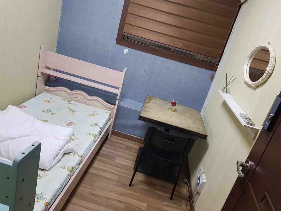 Backpackers' House Hotel Busan Exterior foto